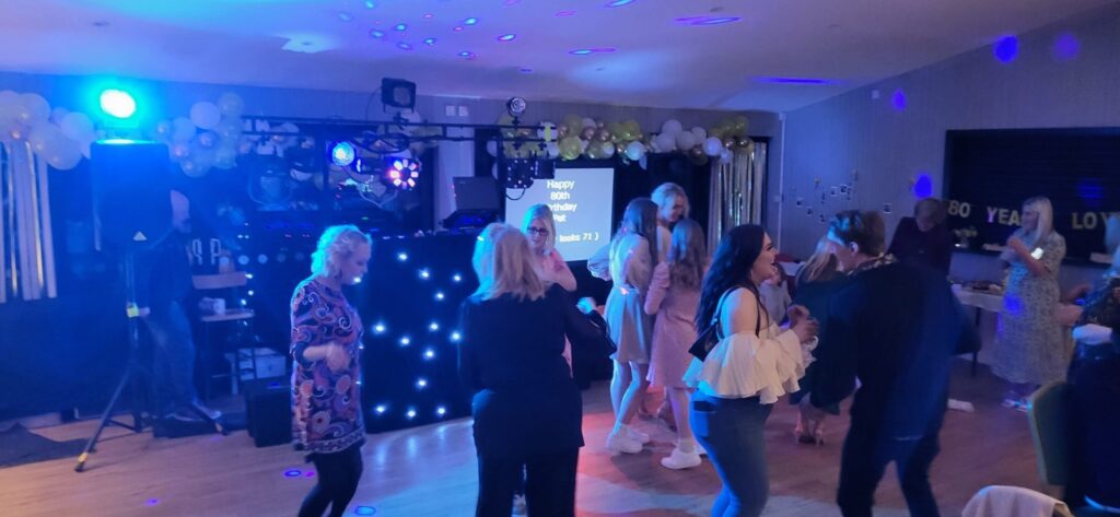Harlow Discos and Karaoke